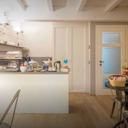 Accademia 21 Bed & Breakfast Mantova Eksteriør bilde