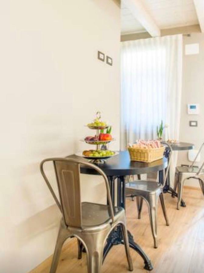 Accademia 21 Bed & Breakfast Mantova Eksteriør bilde